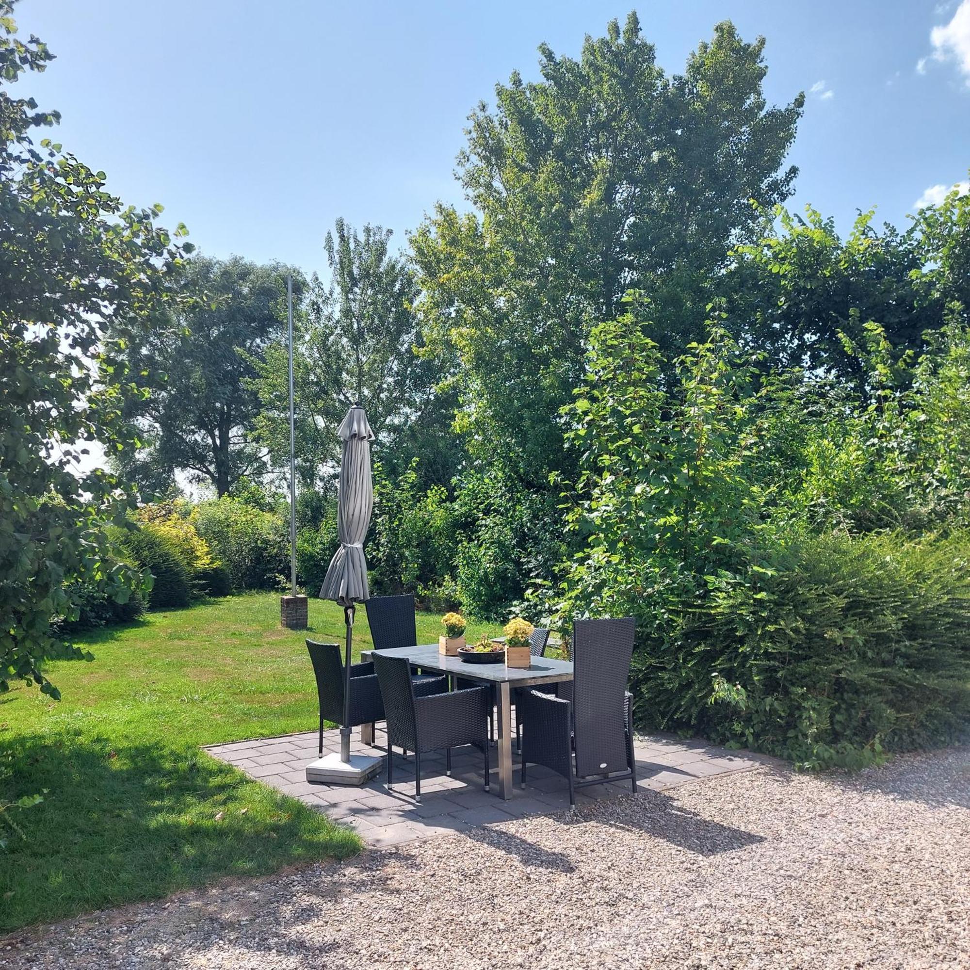 Hof Christina Vakantiewoningen Vrouwenpolder Exteriér fotografie